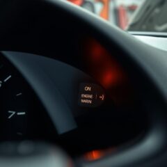 Auto nie odpala – przyczyny braku rozruchu i jak zawęzić problem bez zgadywania